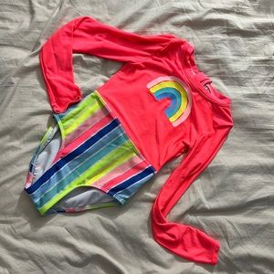 Cat & Jack long sleeved zip-up swimsuit - Sz S (6/6X)